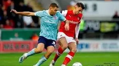 贝氏战衣亮相！接棒齐祖战袍，展现个性风采！