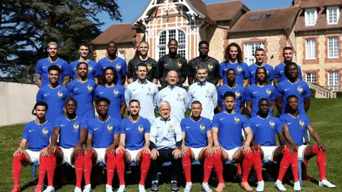 巴黎奥运中国滑板新秀郑好好：暑假“飞跃”的滑板新星